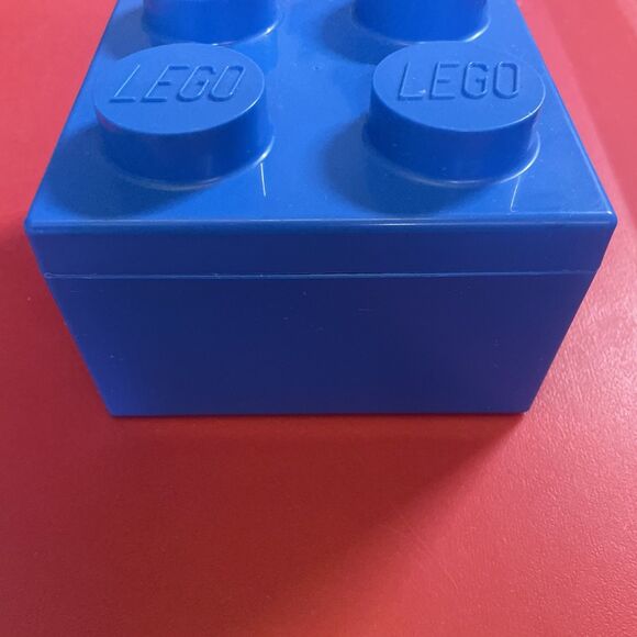 One Blue Lego Storage Brick/Block 5 x 5 Storage Cube 4 Stud Container Snack Box - Picture 2 of 4